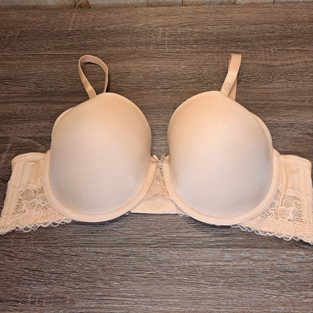 Womens Intimates Bras Underwire Cup Beige Lace Adjustable Strap Size 40C